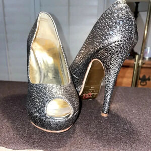 TED BAKER PERFECT HOLIDAY HEELS!  METALLIC SVANA PEEP TOE PLATFORM PUMPS SIZE 36